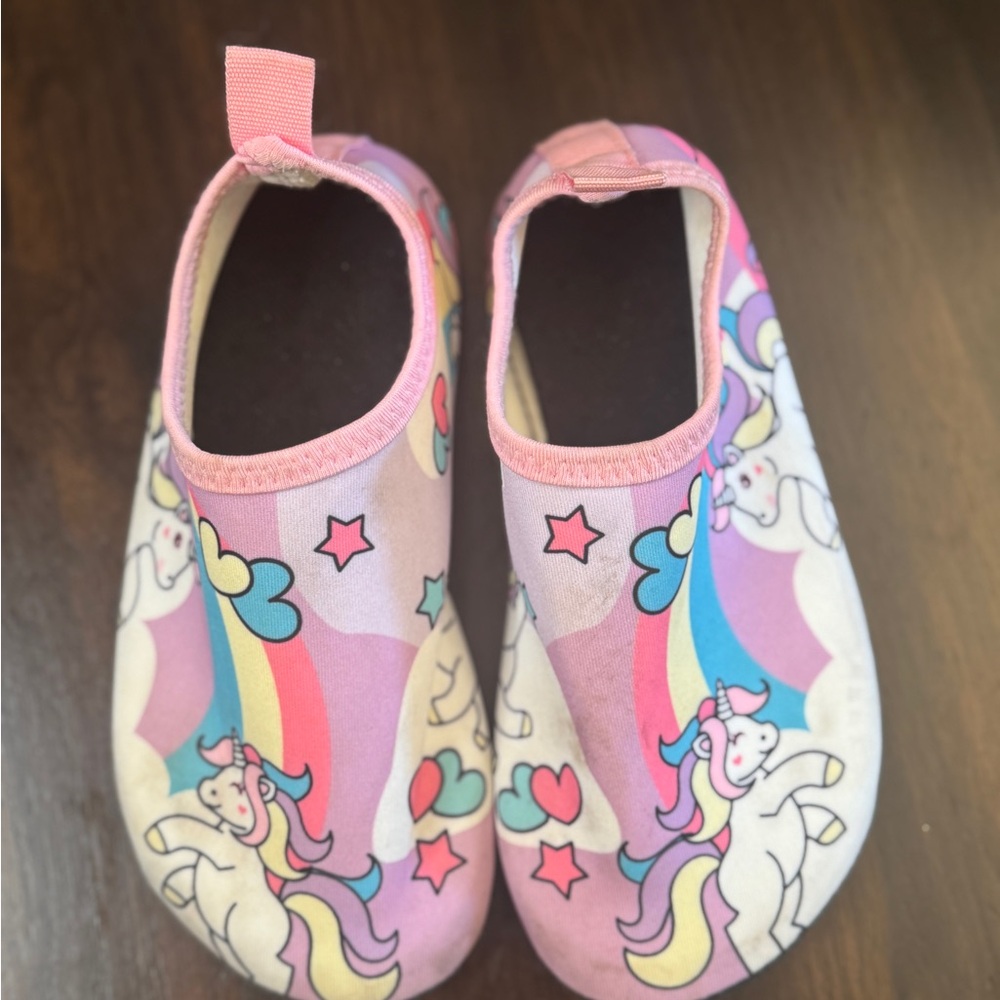 Pink Water Shoes with Unicorn Design and Elastic Ankle - Picture 3 of 3